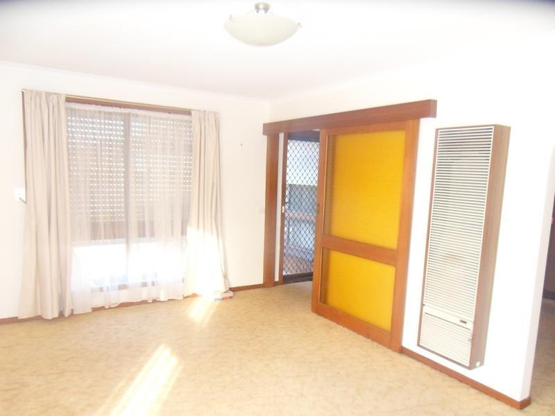 3/27 McBain Street, Altona VIC 3018