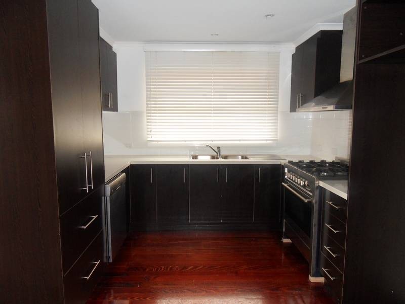 1 Martin Court, Altona VIC 3018