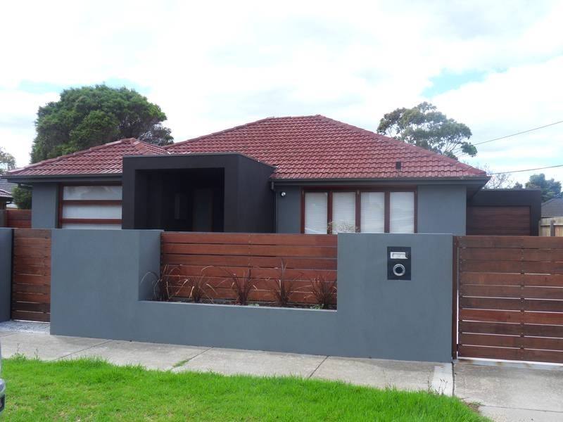 1 Martin Court, Seaholme VIC 3018