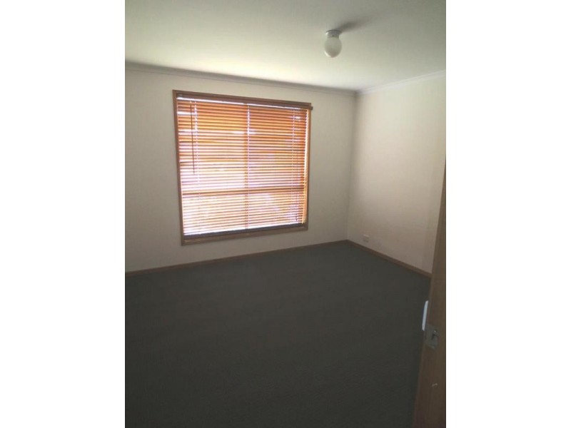 2/47 Tatman Drive, Altona Meadows VIC 3028