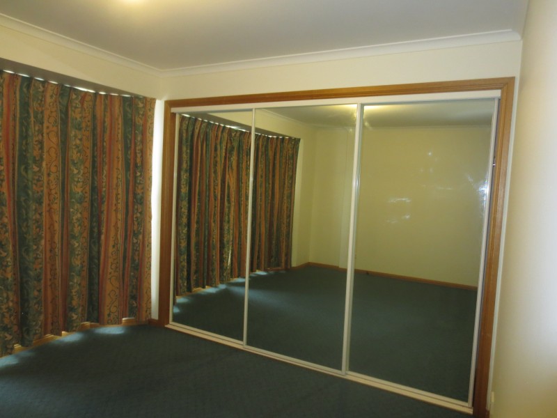 2/304 Blackshaws Road, Altona North VIC 3025