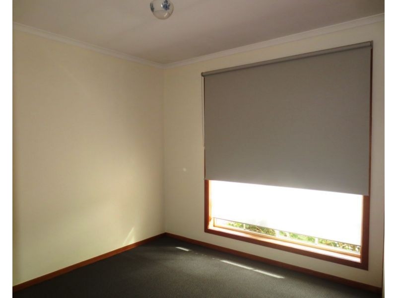 1/11 Cambridge Street, Altona VIC 3018