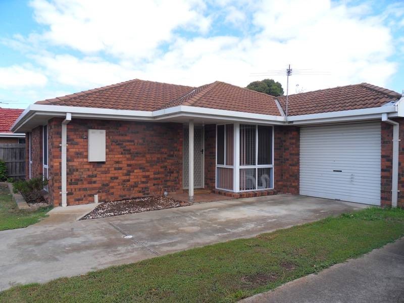 1/1 Heath Close, Altona Meadows VIC 3028