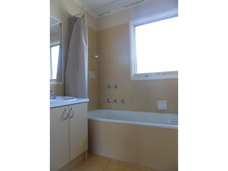 1/107 Shane Avenue, Seabrook VIC 3028