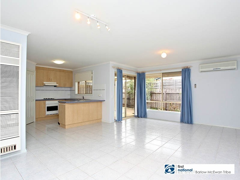 3/26 Bracken Grove, Altona VIC 3018