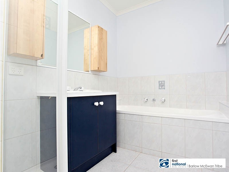 3/26 Bracken Grove, Altona VIC 3018