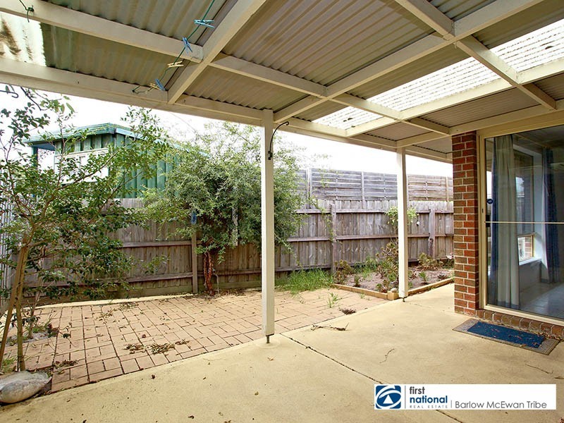 3/26 Bracken Grove, Altona VIC 3018