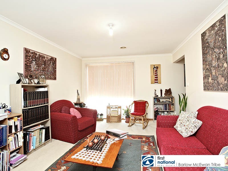 1/33 May Avenue, Altona Meadows VIC 3028
