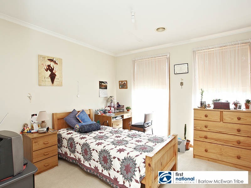 1/33 May Avenue, Altona Meadows VIC 3028