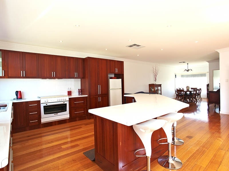 28 Emu Avenue, Altona VIC 3018