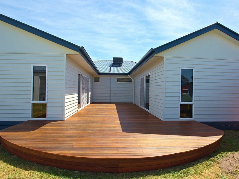 28 Emu Avenue, Altona VIC 3018