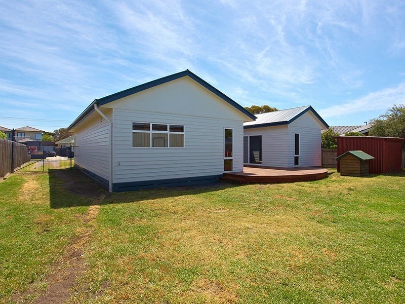 28 Emu Avenue, Altona VIC 3018
