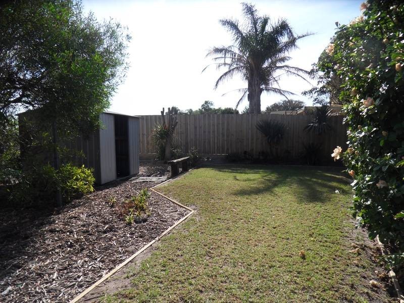 41 Bell Avenue, Altona VIC 3018