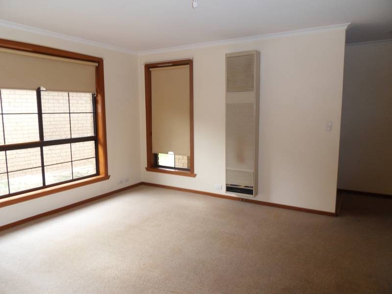 3/4-6 Bracken Grove, Altona VIC 3018