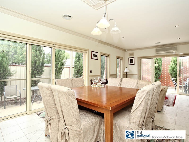 51 Linnet Street, Altona VIC 3018