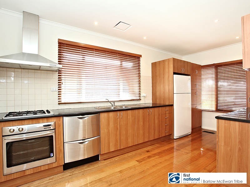 1 Cowra Street, Altona VIC 3018