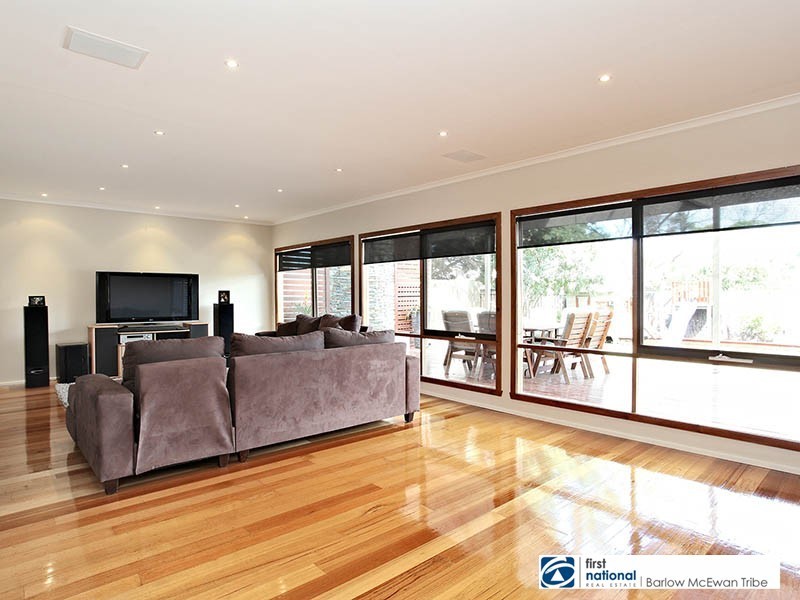 1 Cowra Street, Altona VIC 3018