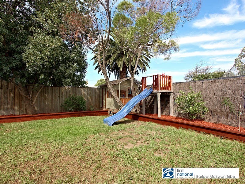 1 Cowra Street, Altona VIC 3018