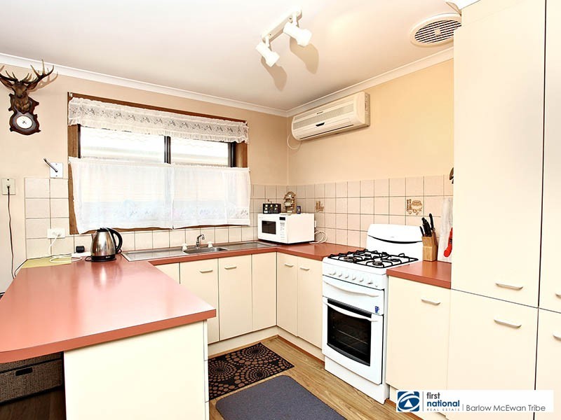 1/54 Crown Street South, Altona Meadows VIC 3028