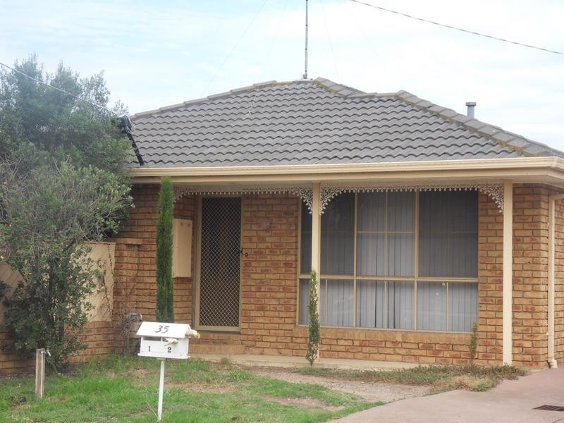 1/35 Taegtow Way, Altona Meadows VIC 3028