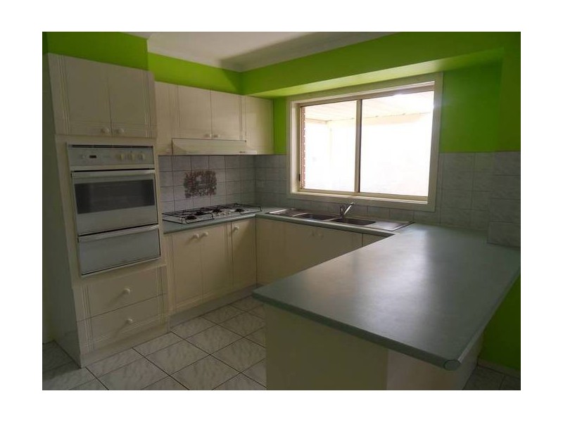 8 Powlett Street, Altona Meadows VIC 3028