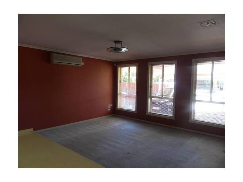 8 Powlett Street, Altona Meadows VIC 3028