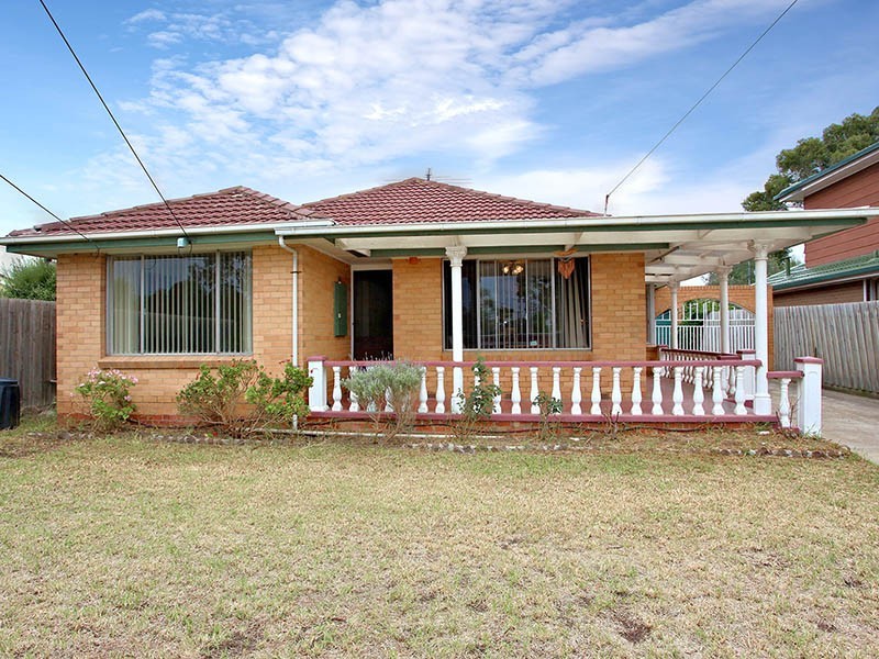 33 Hammond Street, Altona VIC 3018