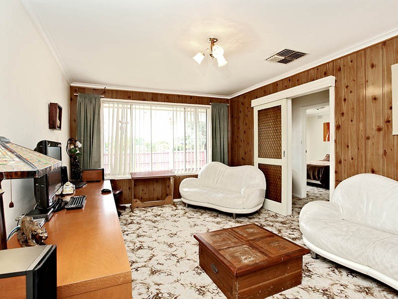 33 Hammond Street, Altona VIC 3018