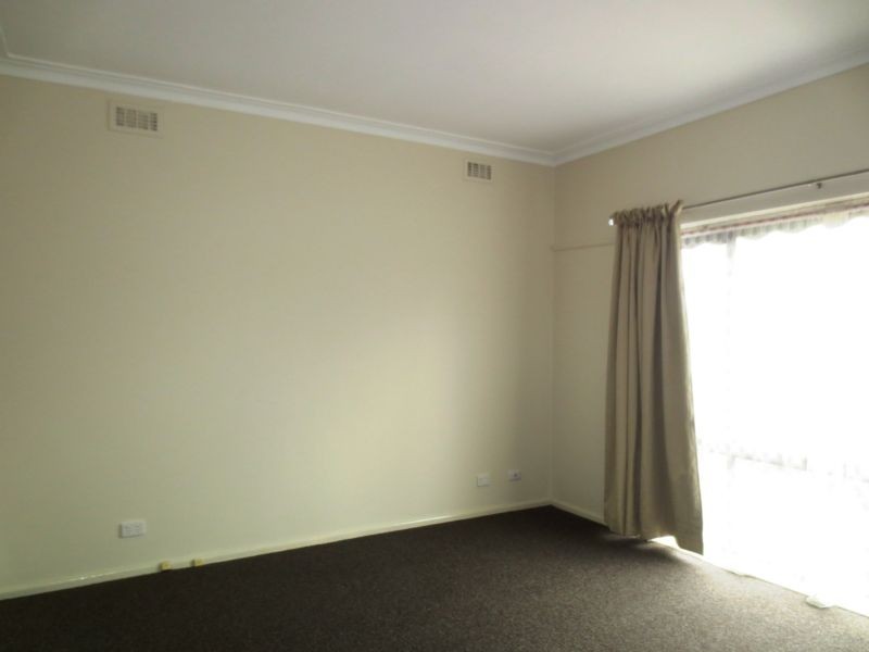 9 High Street, Laverton VIC 3028