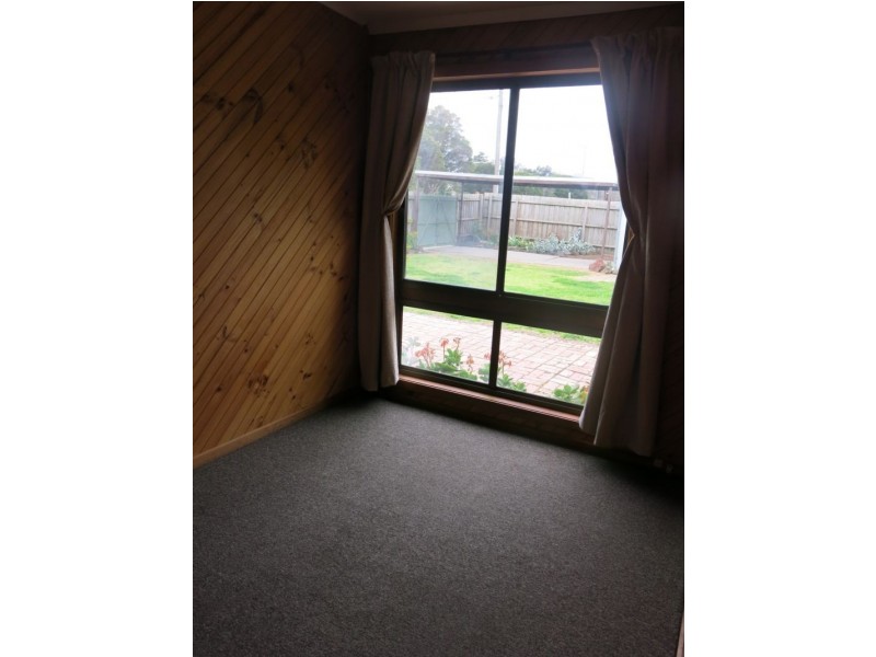 9 High Street, Laverton VIC 3028