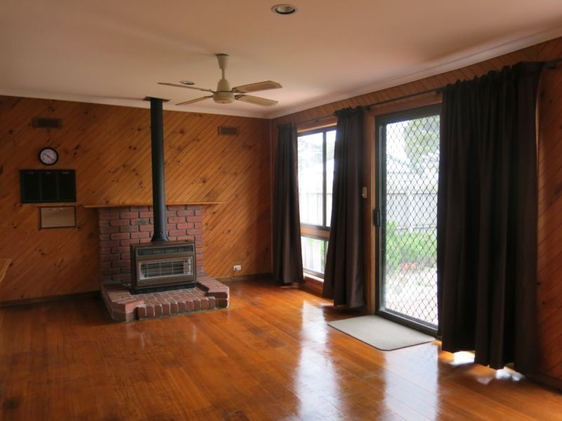 9 High Street, Laverton VIC 3028