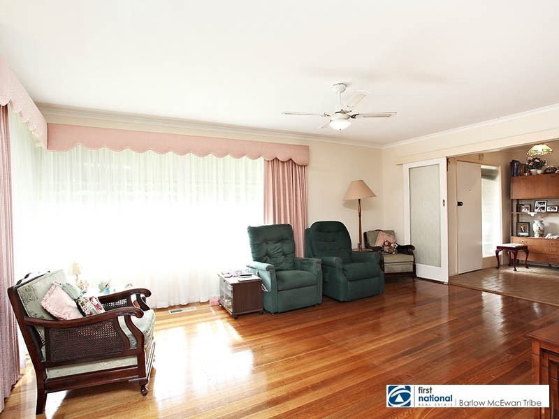 3 Simmons Drive, Altona VIC 3018