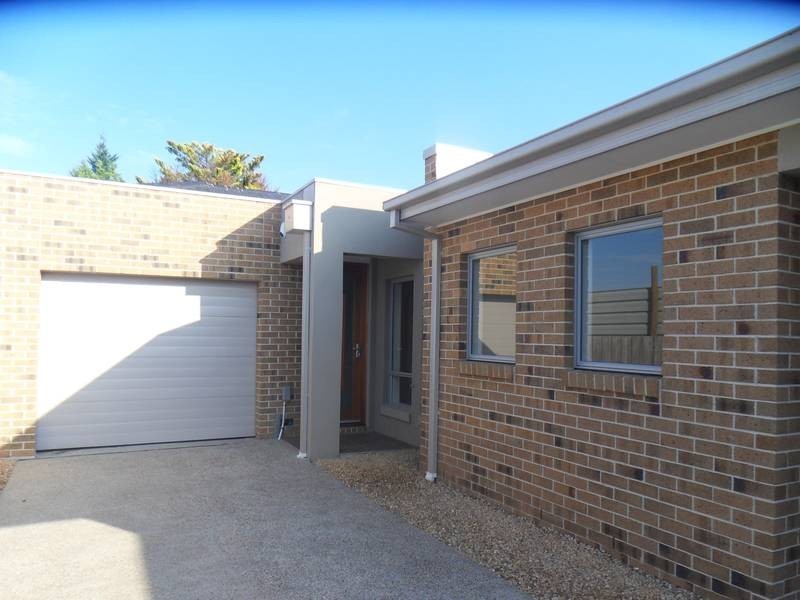 4/35 Upton Street, Altona VIC 3018