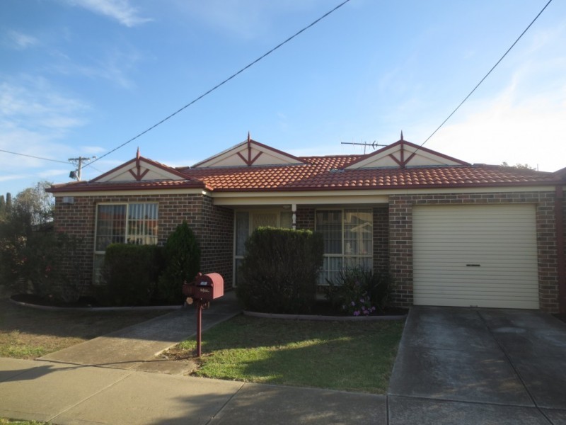 13 Lan Avenue, Altona Meadows VIC 3028