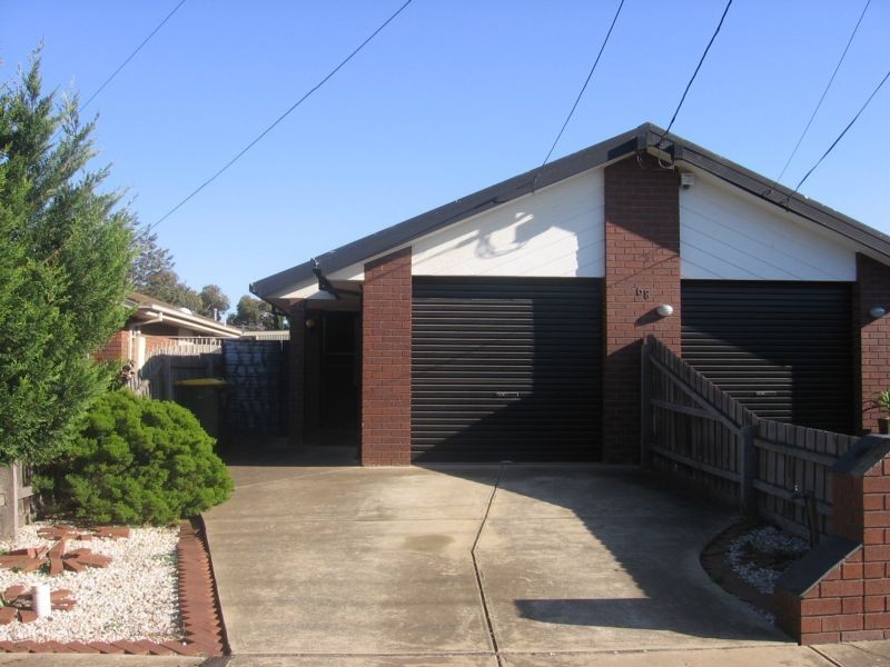 2/68 Shirley Street, Altona Meadows VIC 3028