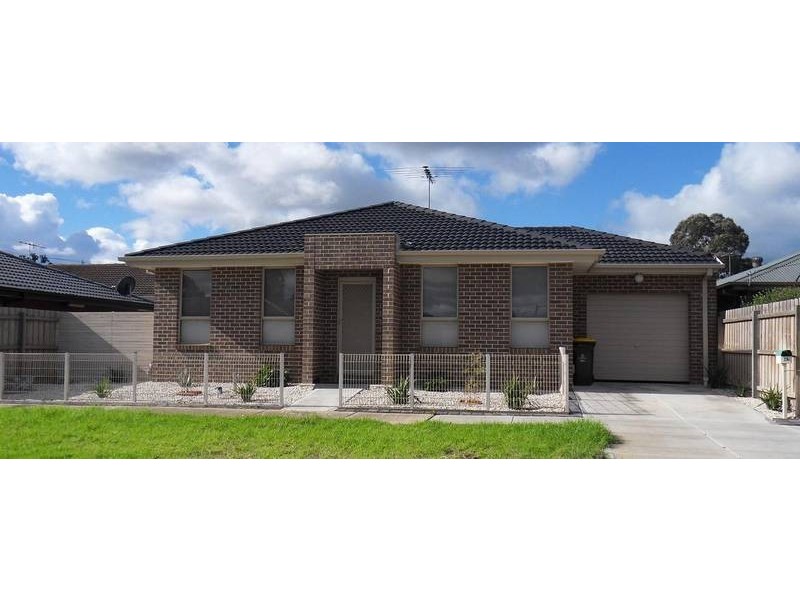 1A Hook Street, Altona Meadows VIC 3028