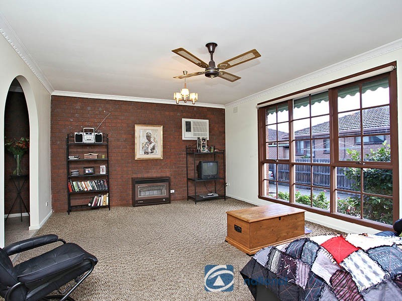 2/180 Queen Street, Altona VIC 3018