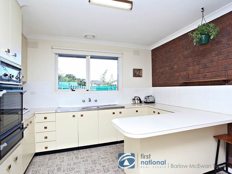 2/180 Queen Street, Altona VIC 3018