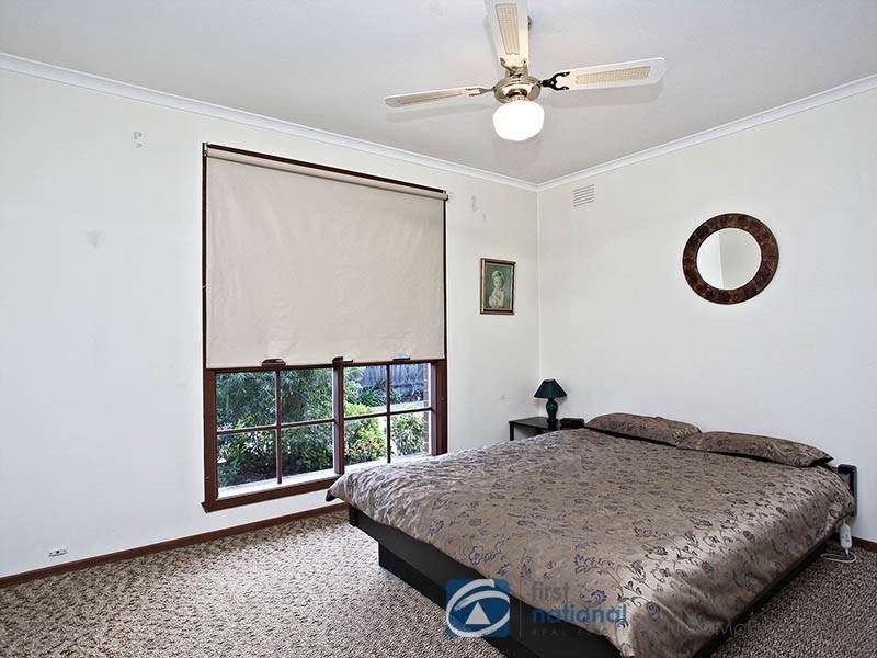 2/180 Queen Street, Altona VIC 3018