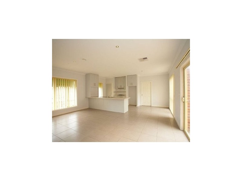 184 Civic Parade, Altona VIC 3018