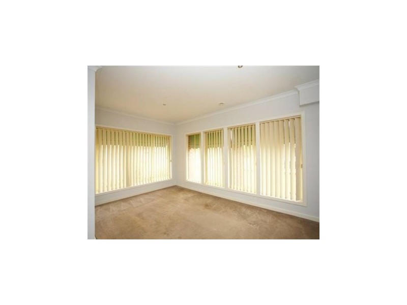 184 Civic Parade, Altona VIC 3018