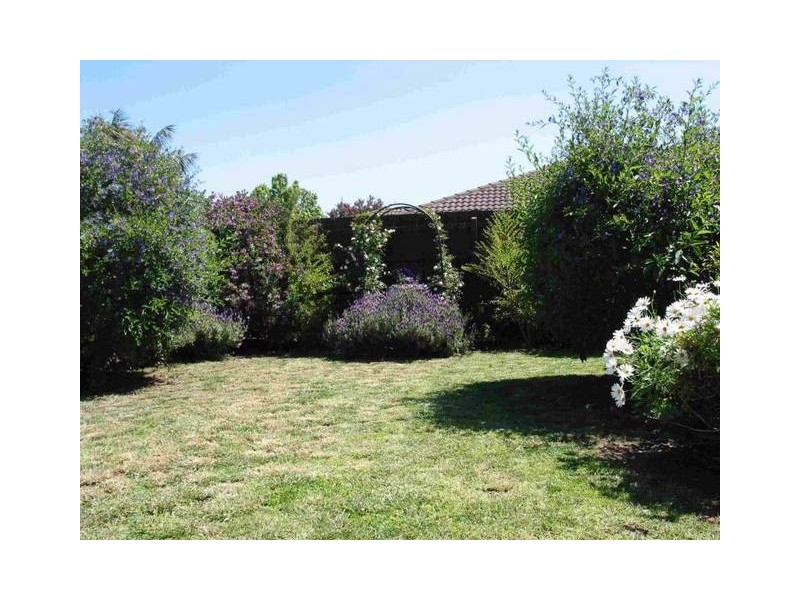 1/35 Bayview Street, Altona VIC 3018