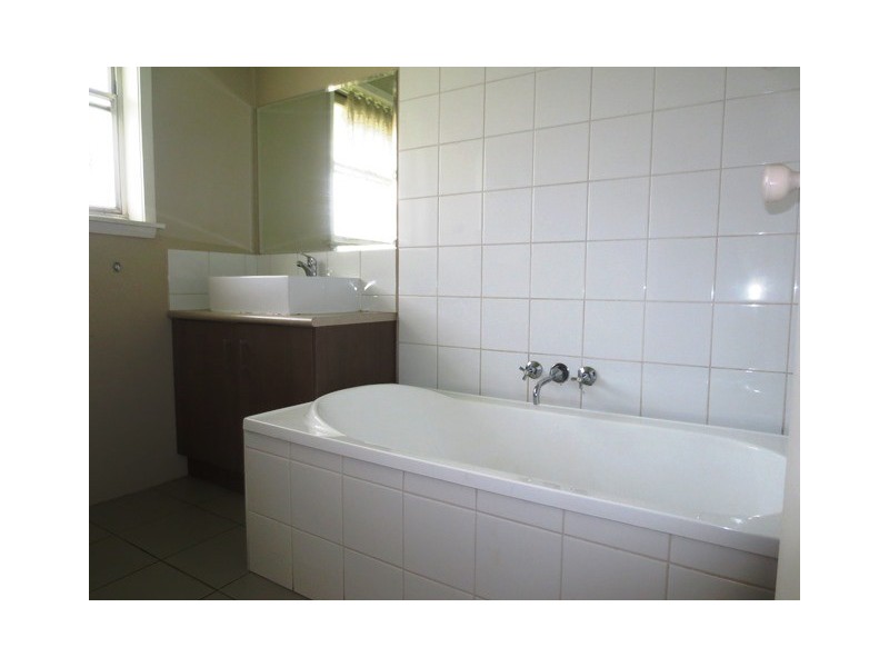 68 Tyquin Street, Laverton VIC 3028