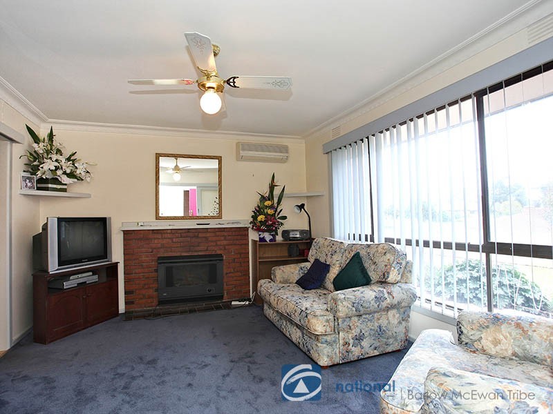 11 Stirling Avenue, Altona VIC 3018