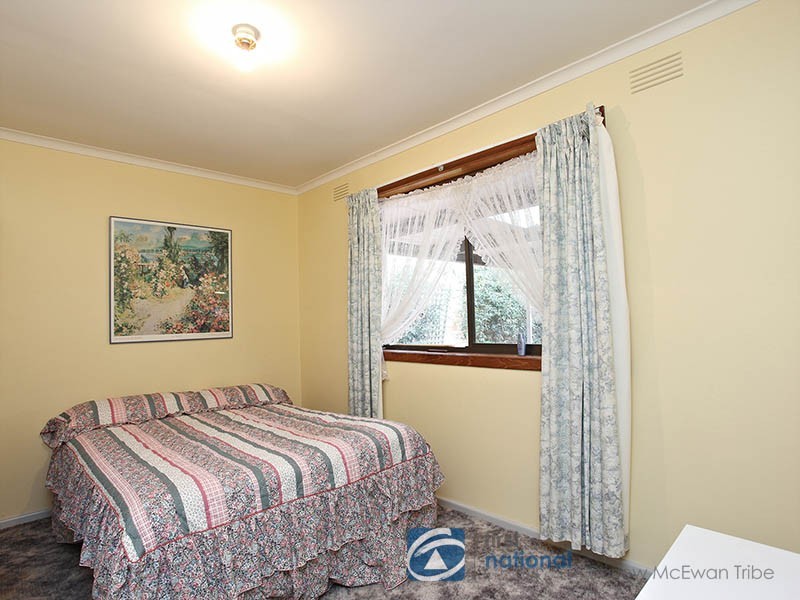 11 Stirling Avenue, Altona VIC 3018