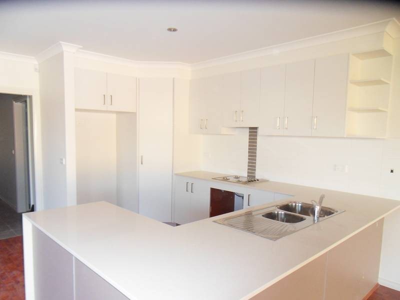 25A Corrigan Avenue, Brooklyn VIC 3012