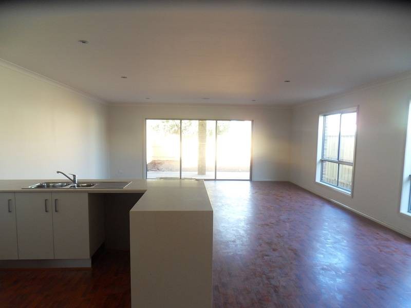 25A Corrigan Avenue, Brooklyn VIC 3012