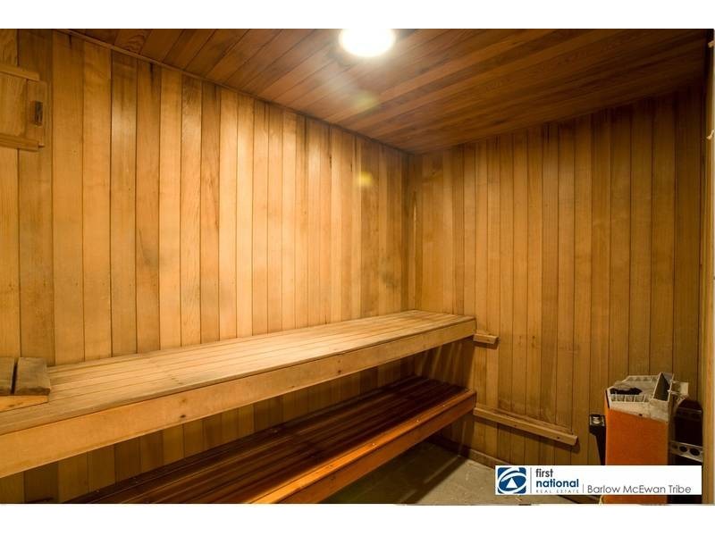 10 Kurrajong Drive, Altona Meadows VIC 3028