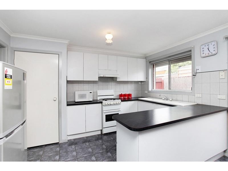 2/110 Victoria Street, Altona Meadows VIC 3028