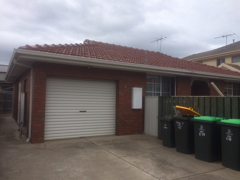 2/18 Karingal Street, Altona VIC 3018